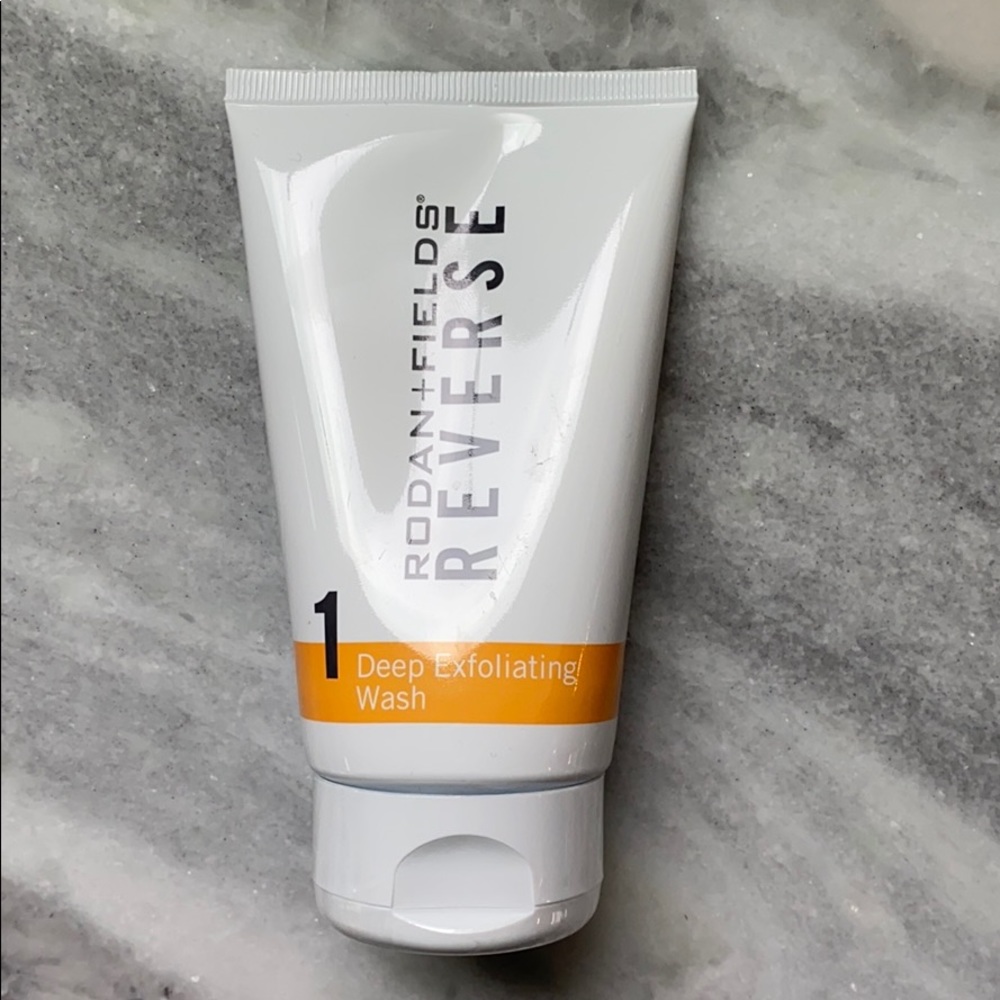 Rodan + Fields REVERSE Deep Exfoliating Wash
